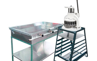 comal y cortador de masa